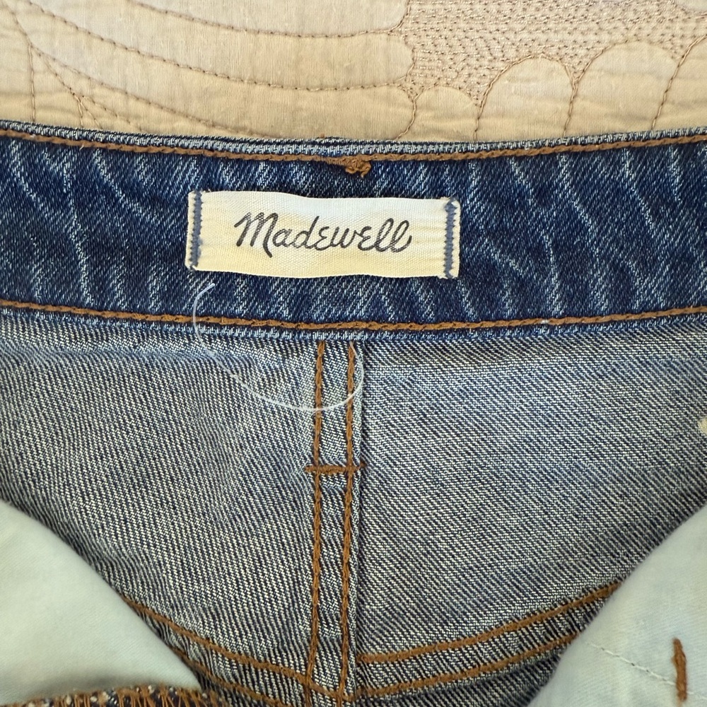 Madewell Curvy Perfect Jean Shorts - Picture 4 of 4